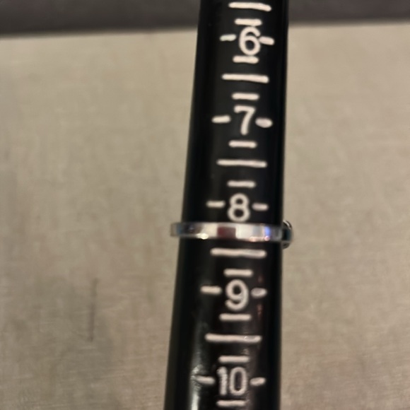 Silver tone cocktail ring in multicolored CZ’s - Picture 3 of 3